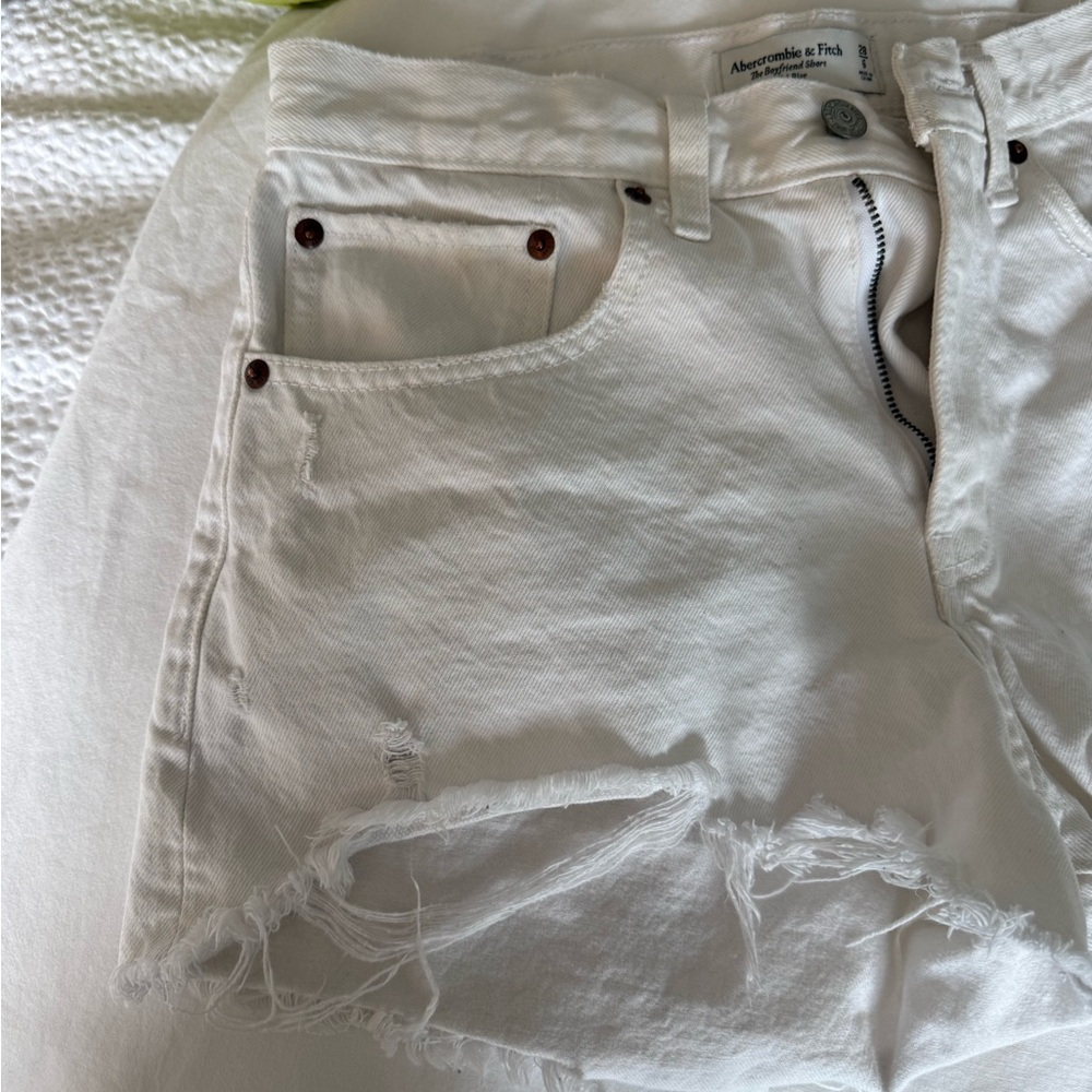 Abercrombie & Fitch White Boyfriend Mid-Rise Shorts